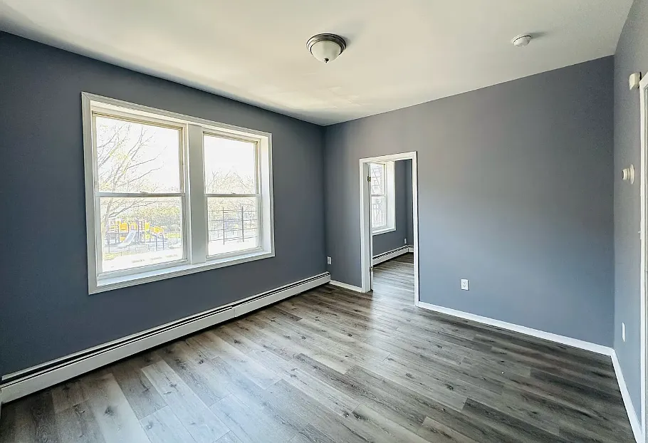 2 bed, 875 sqft, $2,000 — Photo 3