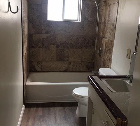 5th image of 1827 Madison Ave #1835