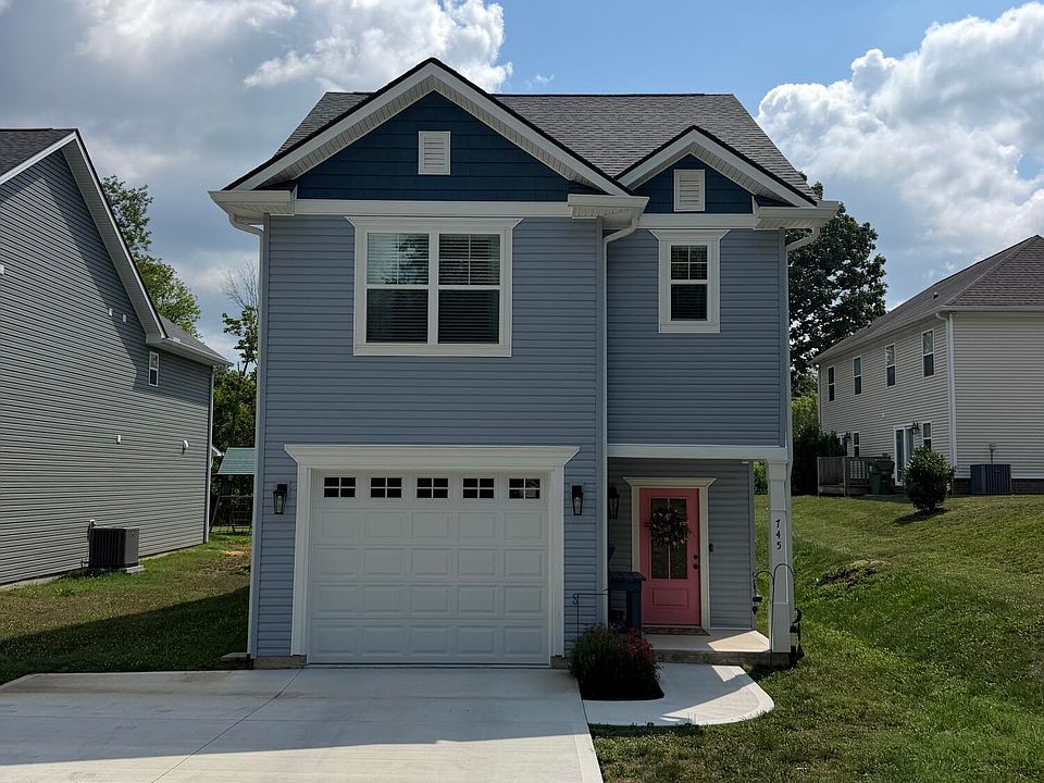 1st image of 745 Maple Grove St