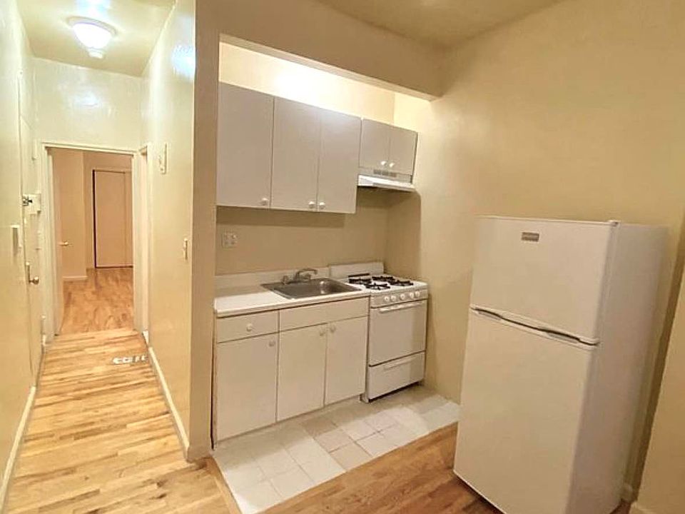 2nd image of 3609 Broadway APT 5O