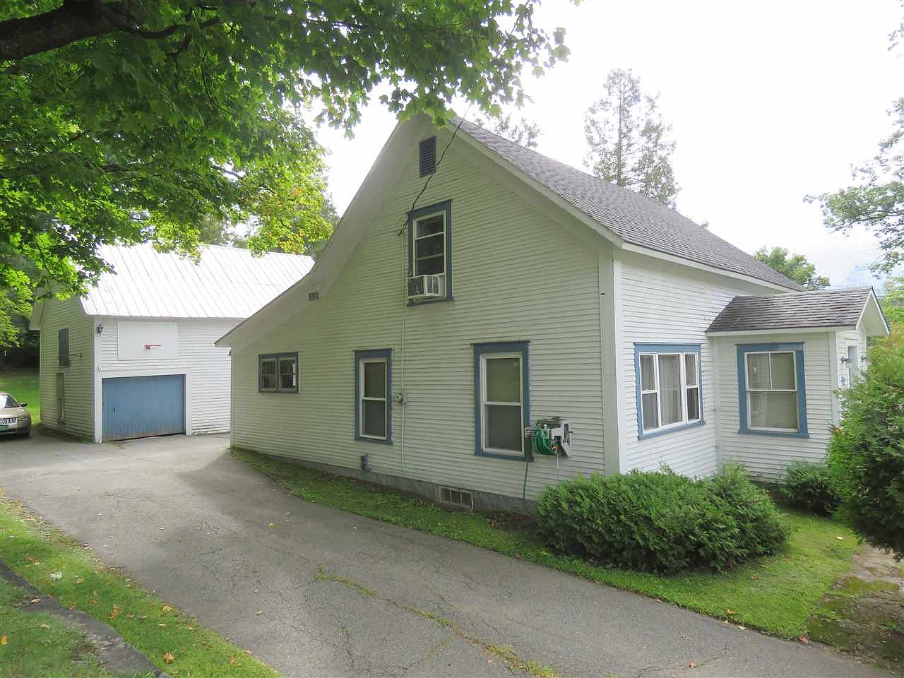 110 Sias Ave Newport Vt 05855 Mls 4775619 Zillow