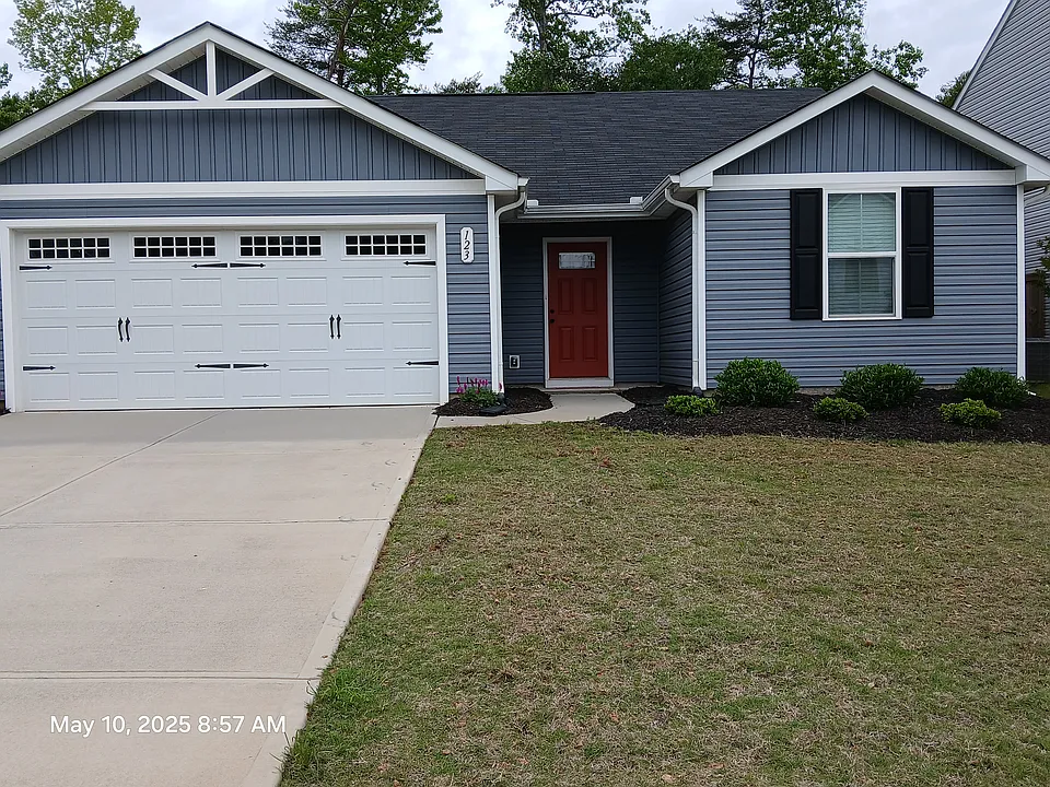 123 Lily Park Way