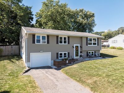 155 Huron Ave, Holyoke, MA, 01040