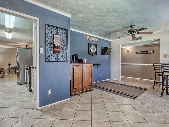 4th image of 5108 Avery Ln