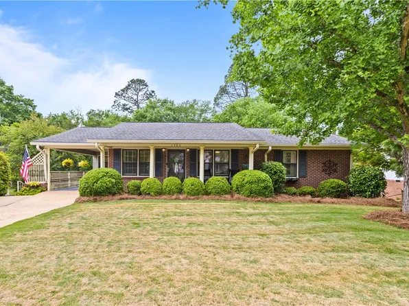 1306 Claire St, Opelika, AL 36801