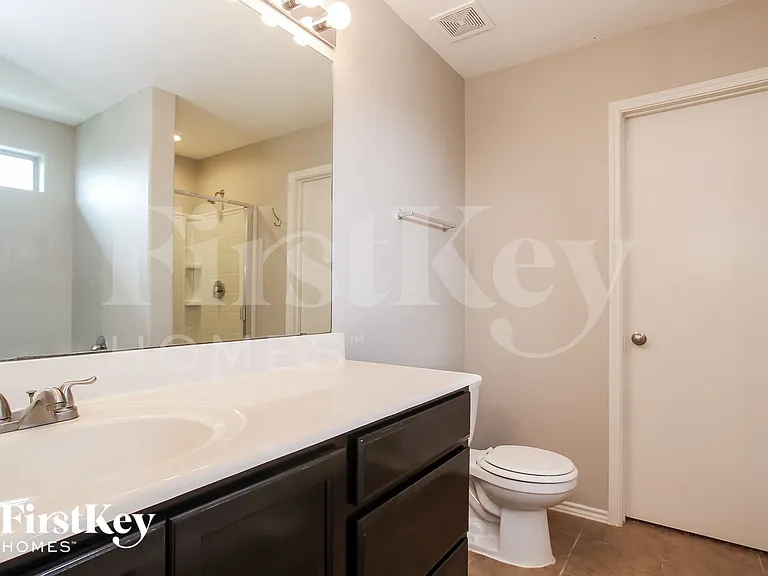 16406 Peyton Stone Cir — Photo 10