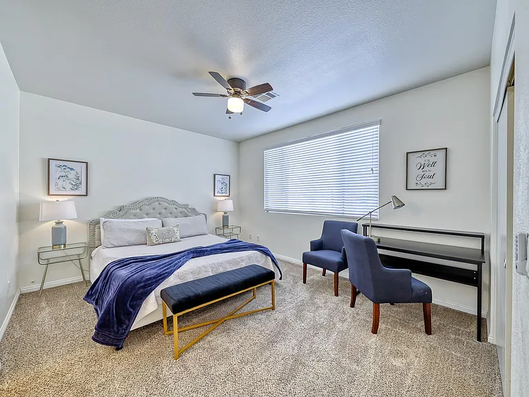 9772 Ridgebluff Ave — Photo 2