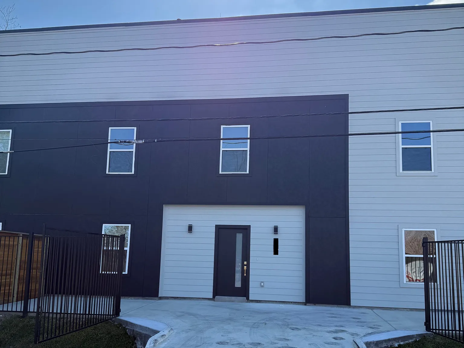 2 bed, 1.5 bath, $1,750 — Photo 1