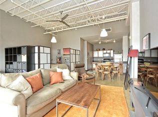 2401 E 6th St APT 6086, Austin, TX 78702