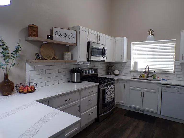 3540 Sedgewood Way — Photo 7