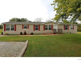 531 Rabbit Hill Rd, Moscow Mills, MO 63362