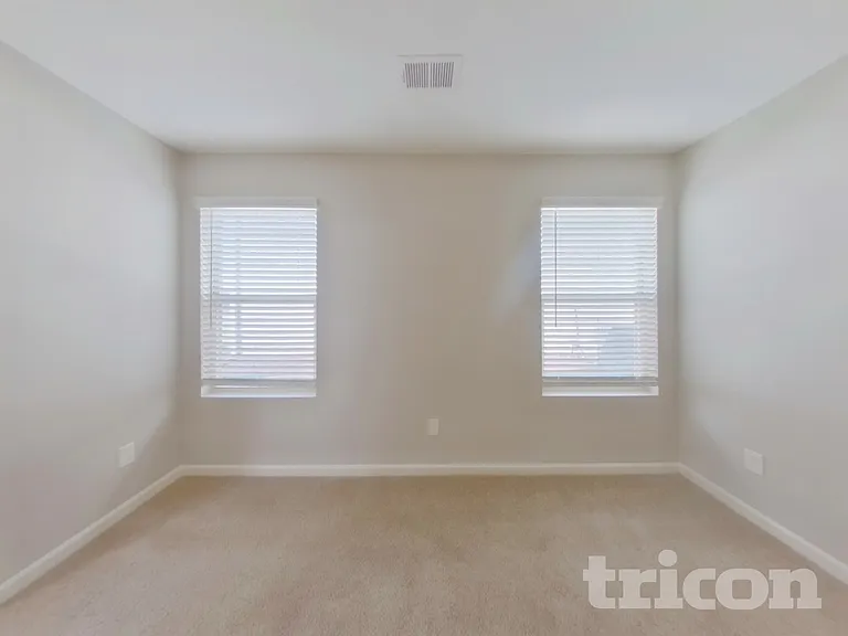 711 Tallaran Rd — Photo 7