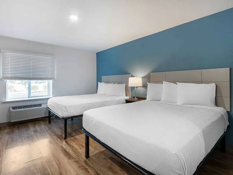 Studio Suite - 2 Queen Beds