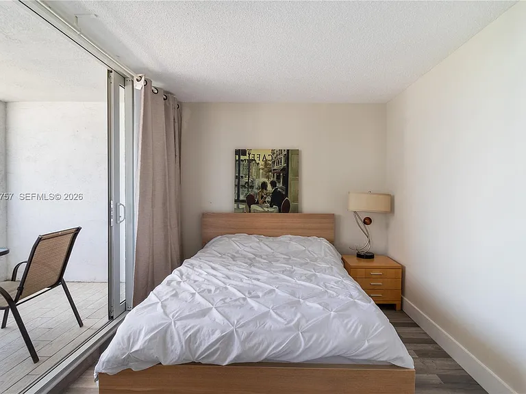 1717 N Bayshore Dr #A-2837 — Photo 5
