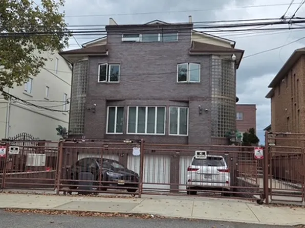 2345 East 64th Street image 1 of 19