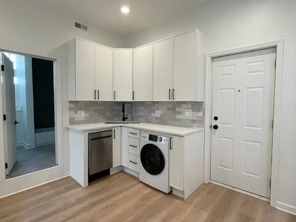 1113 S Racine Ave #3