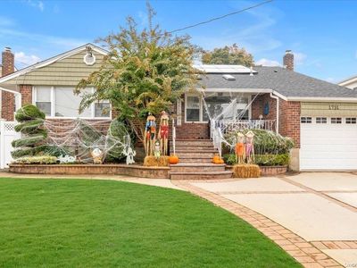 1731 Washington Avenue, Seaford, NY, 11783