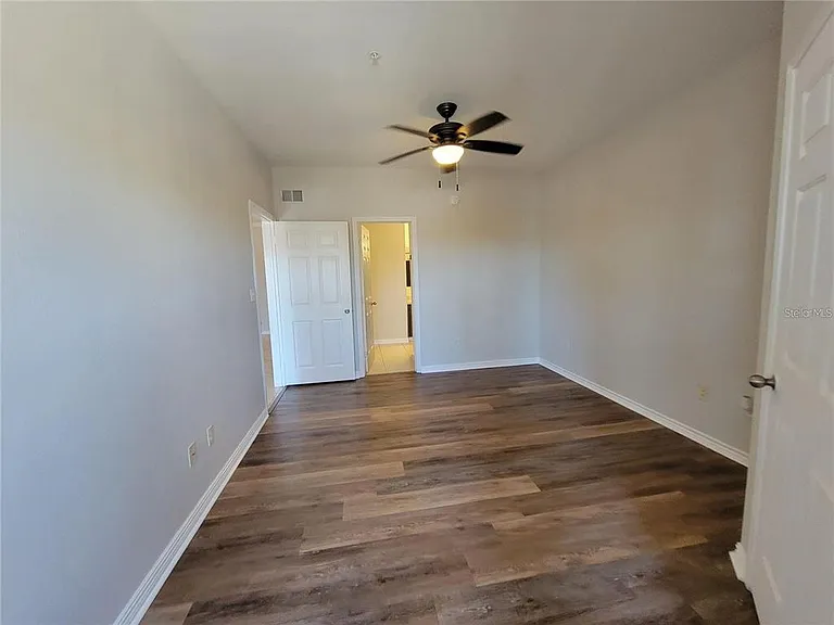 4306 Bayside Village Dr #102 — Photo 42