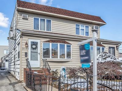 19943 34th Ave, Flushing, NY, 11358