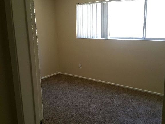 4th image of 5635 Laurel Canyon Blvd APT 3