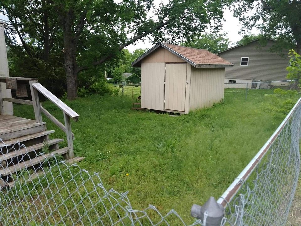 2nd image of 511 N 12th St
