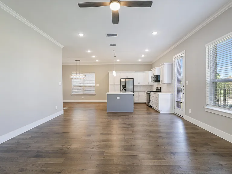 1528 Teresa Ann Ln — Photo 11