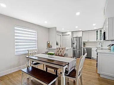 5th image of 1 Harbourside Dr APT 1702