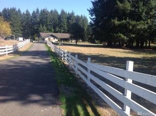 3222 S Bay Rd NE, Olympia, WA 98506