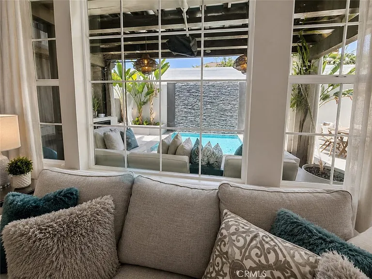 13419 Gardenia Ave — Photo 12