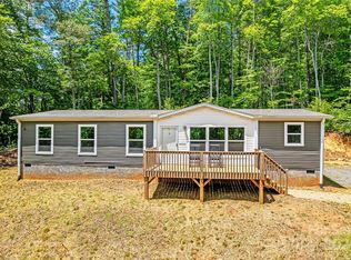 1021 E Calvin Edney Rd, Mars Hill, NC 28754