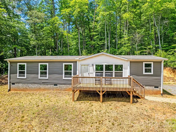 1021 E Calvin Edney Rd, Mars Hill, NC 28754