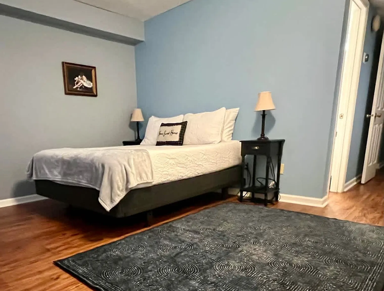 1 bed, 1.0 bath, 559 sqft, $2,184 — Photo 3