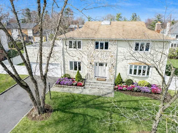 21 Elmridge Drive, Scarsdale, NY 10583