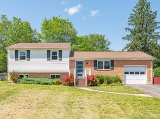 8866 Humphrey St, Cincinnati, OH 45242