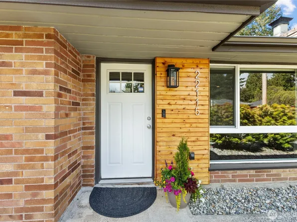 22115 103rd Place SE, Kent, WA 98031