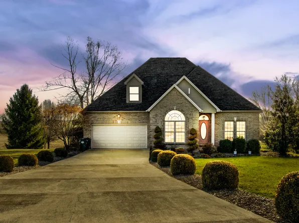 305 Sapphire Ct, Owingsville, KY 40360