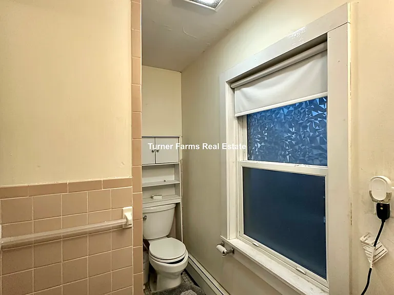 94 W Cedar St #2A — Photo 10