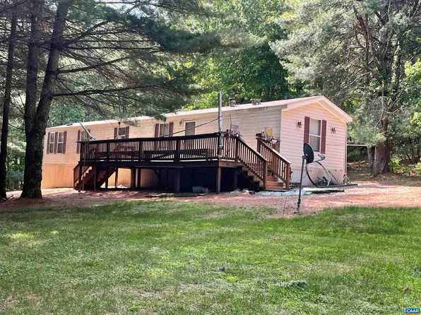 41 Wilson Dr, Montebello, VA 24464