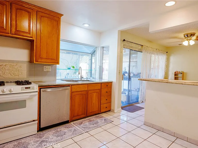 1639 Aspen Village Way — Photo 18