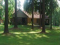1st image of 210 Chinquepin Dr