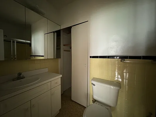 Rented by AZ REALTY NYC LLC | media 6