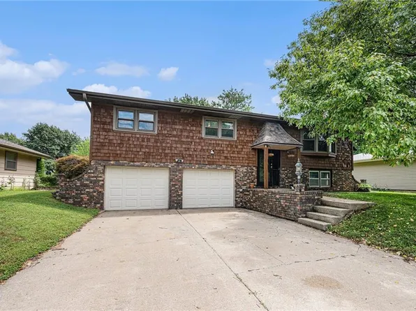 2301 N Leonard Rd, Saint Joseph, MO 64506