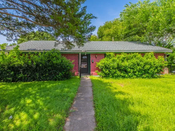 10431 Kinslow Dr, Dallas, TX 75217