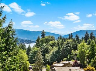 242 168th Ave NE, Bellevue, WA 98008