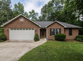 223 Jones Cir, Thomasville, NC 27360
