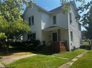 110 Guy St, Elkins, WV 26241