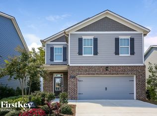 6777 Star Gaze Ct, Flowery Branch, GA 30542