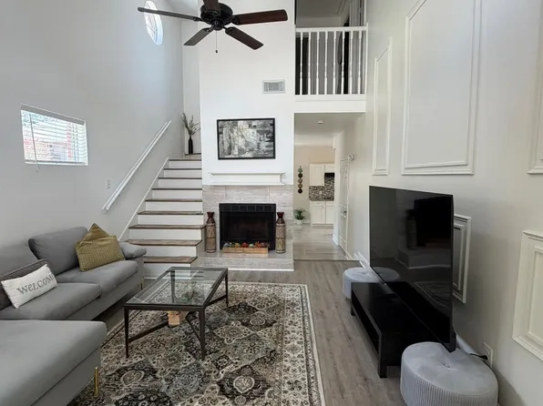 5515 Strack Rd APT 121, Houston, TX 77069