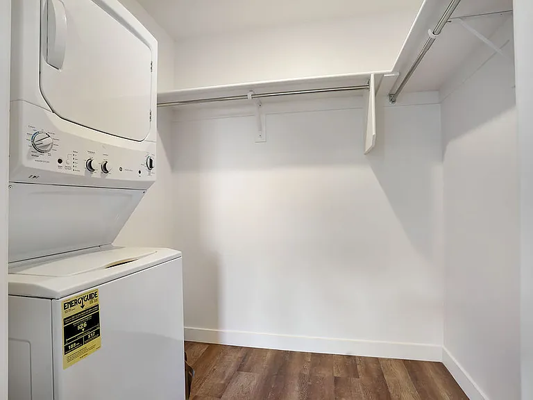 Lotus Republic Apartments — Photo 58