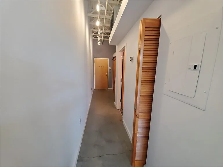 5200 Peachtree Rd #3303 — Photo 13
